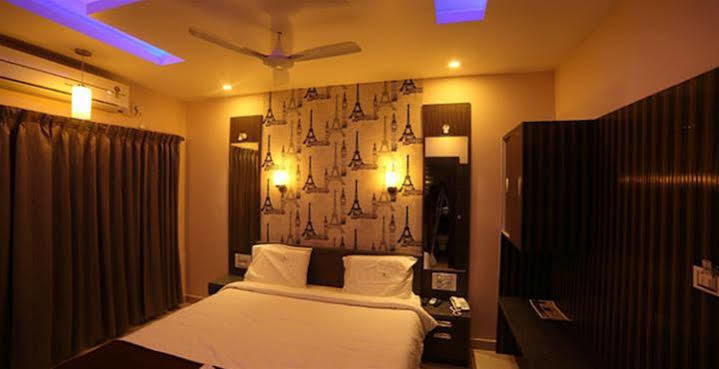 Vijaya Residency - Porur Chennai Exterior foto